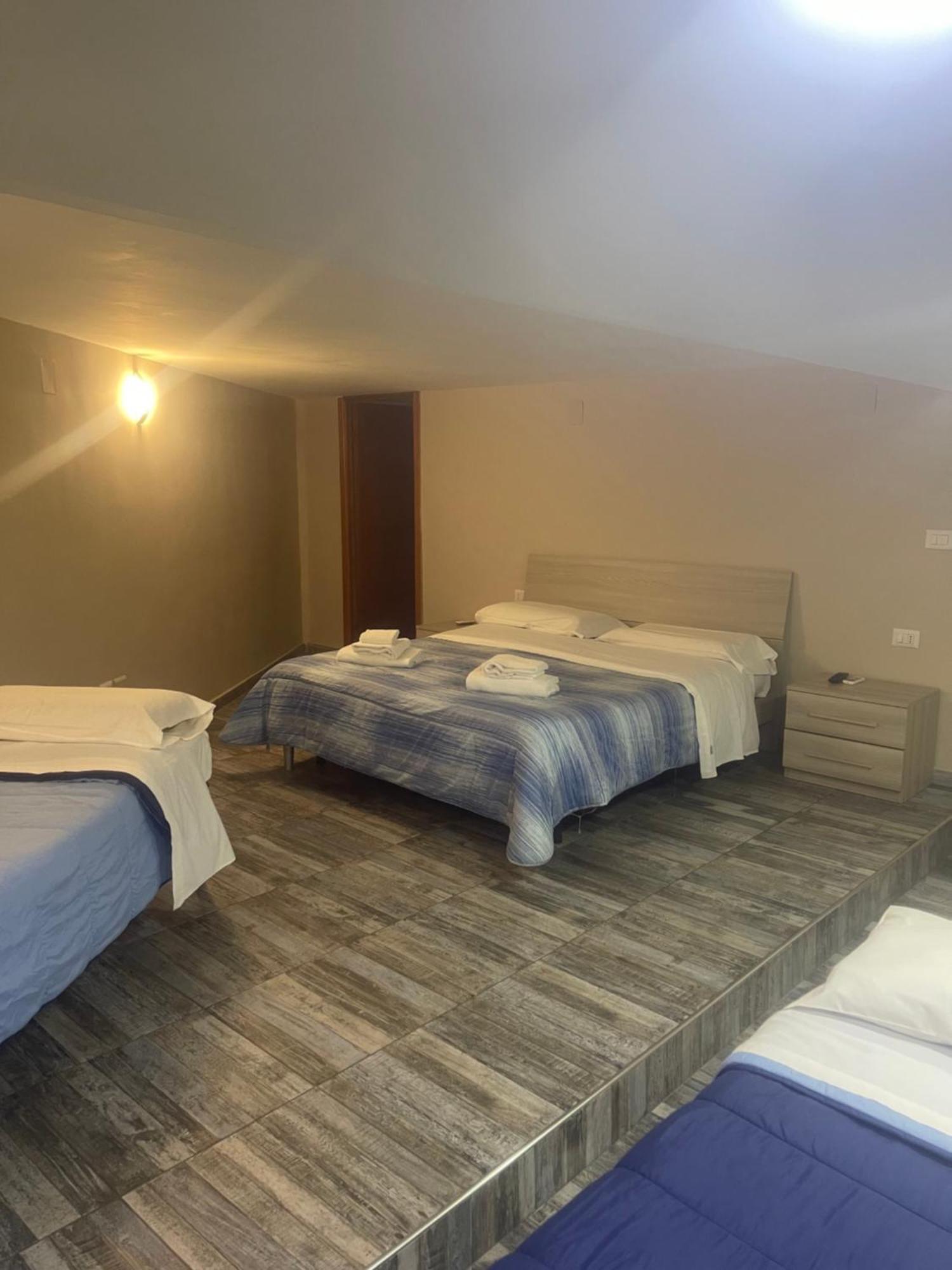נאפולי B&B Chez Moi מראה חיצוני תמונה