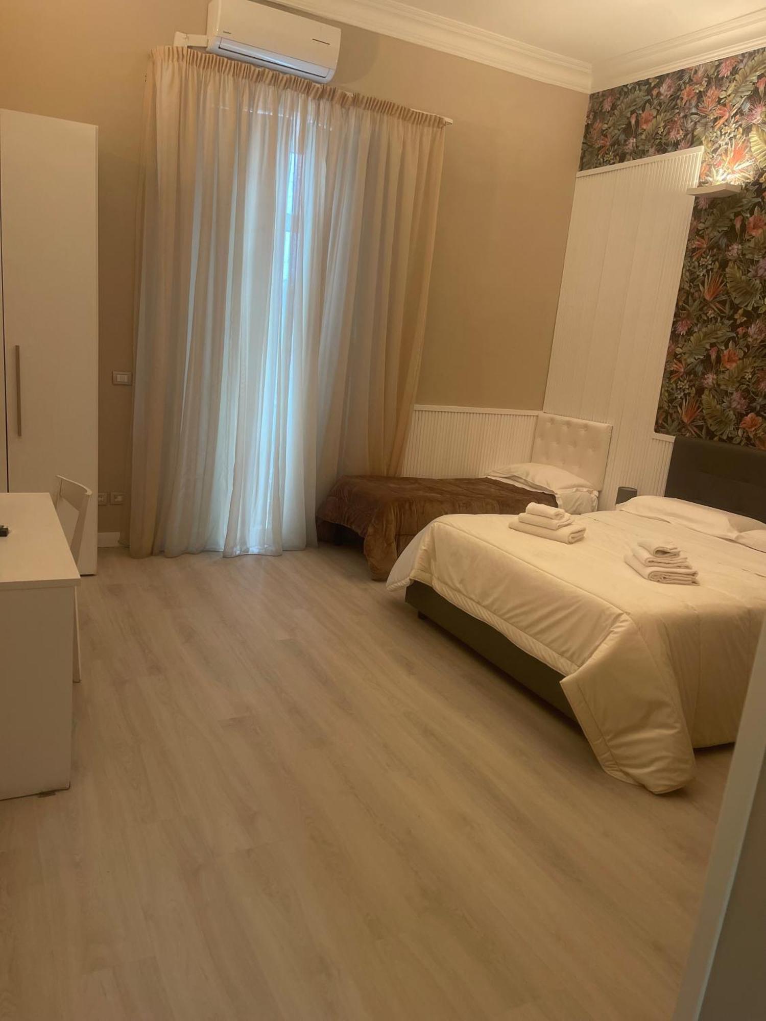 נאפולי B&B Chez Moi מראה חיצוני תמונה