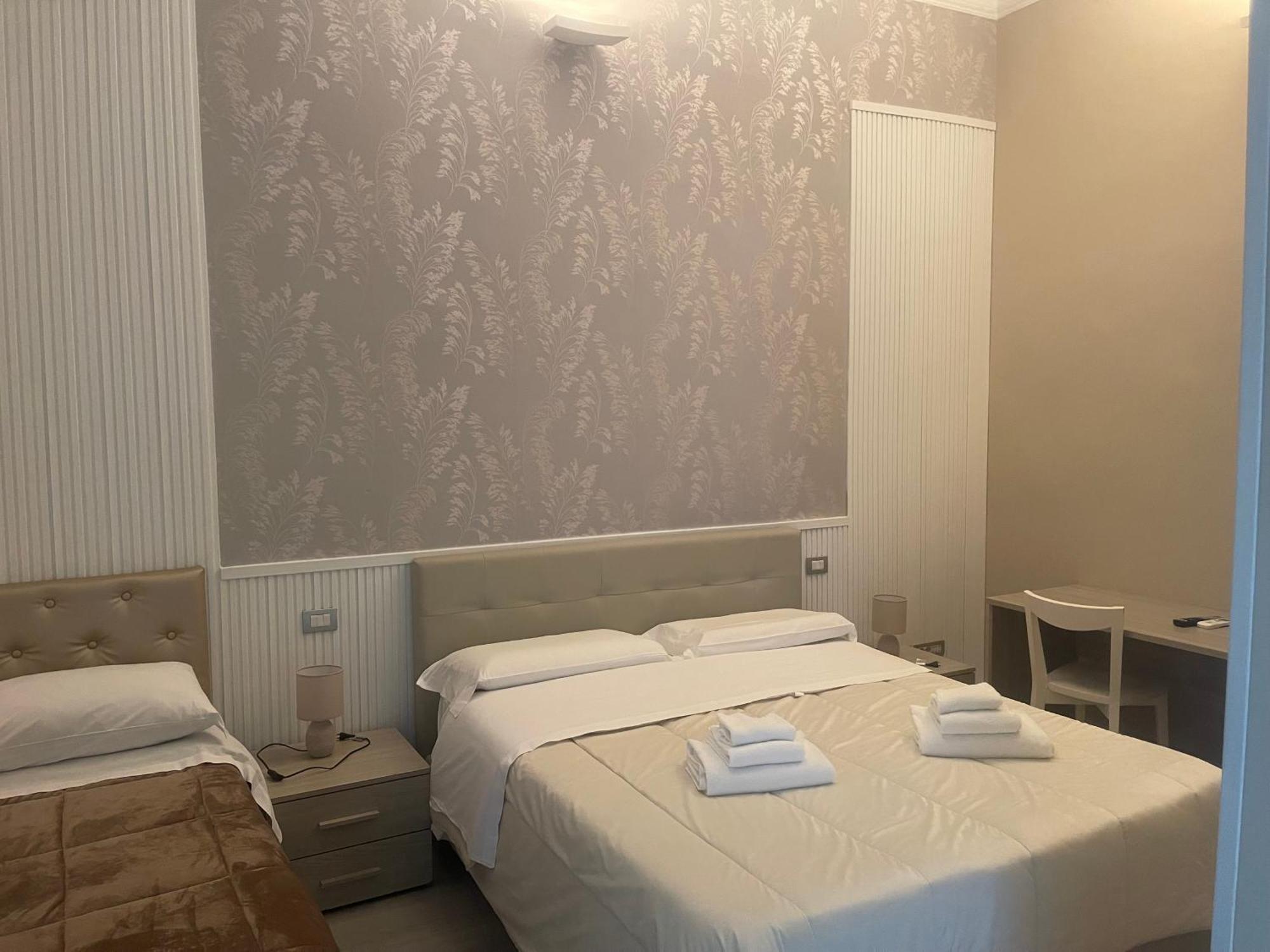 נאפולי B&B Chez Moi מראה חיצוני תמונה