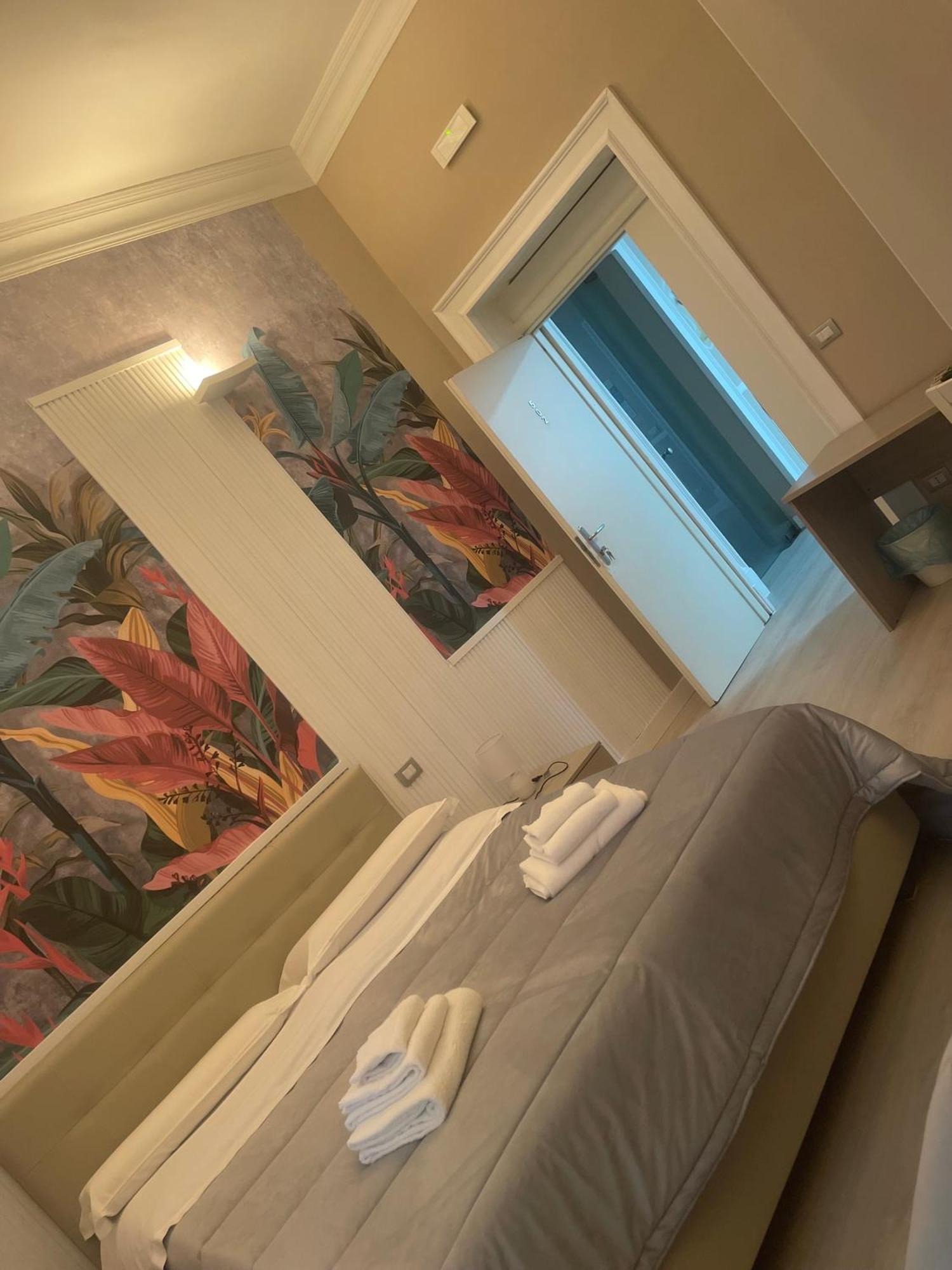 נאפולי B&B Chez Moi מראה חיצוני תמונה