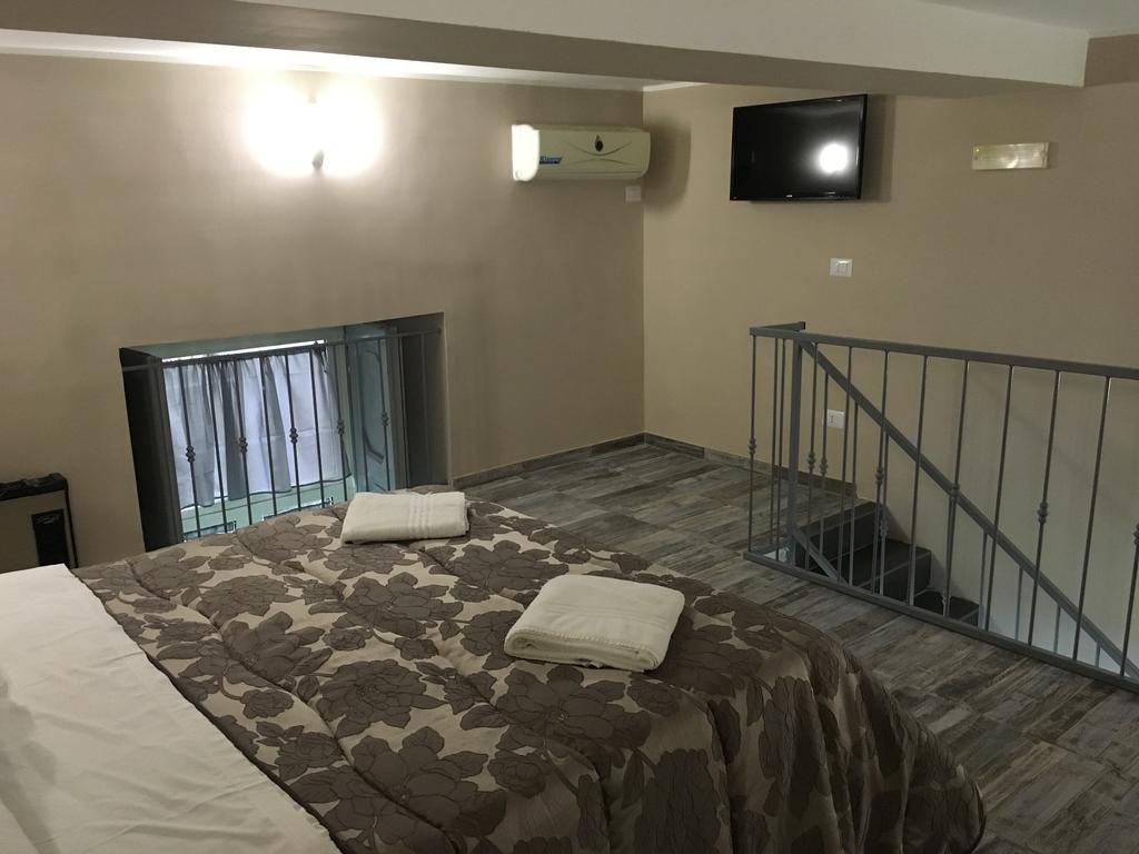 נאפולי B&B Chez Moi מראה חיצוני תמונה
